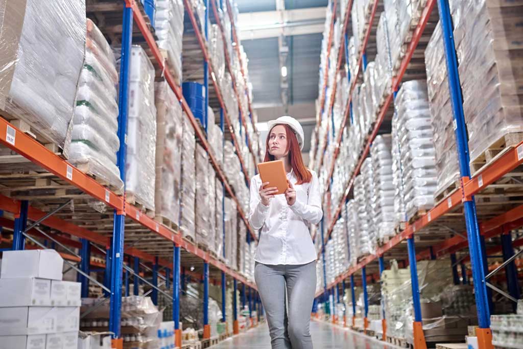 Short Term Warehousing vs. Long Term Partnerships What's the Right Fit for Your Business Featured Image